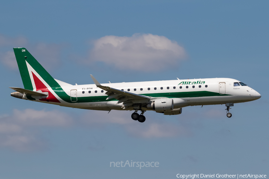 Alitalia CityLiner Embraer ERJ-175STD (ERJ-170-200STD) (EI-RDN) | Photo 108915