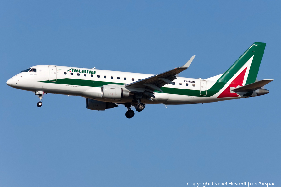Alitalia CityLiner Embraer ERJ-175STD (ERJ-170-200STD) (EI-RDN) | Photo 508080