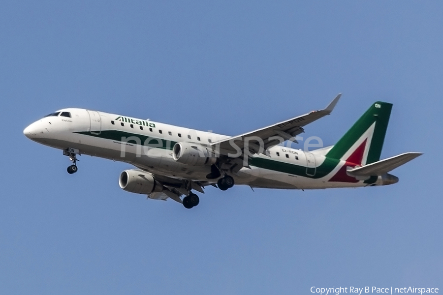 Alitalia CityLiner Embraer ERJ-175STD (ERJ-170-200STD) (EI-RDN) | Photo 402226