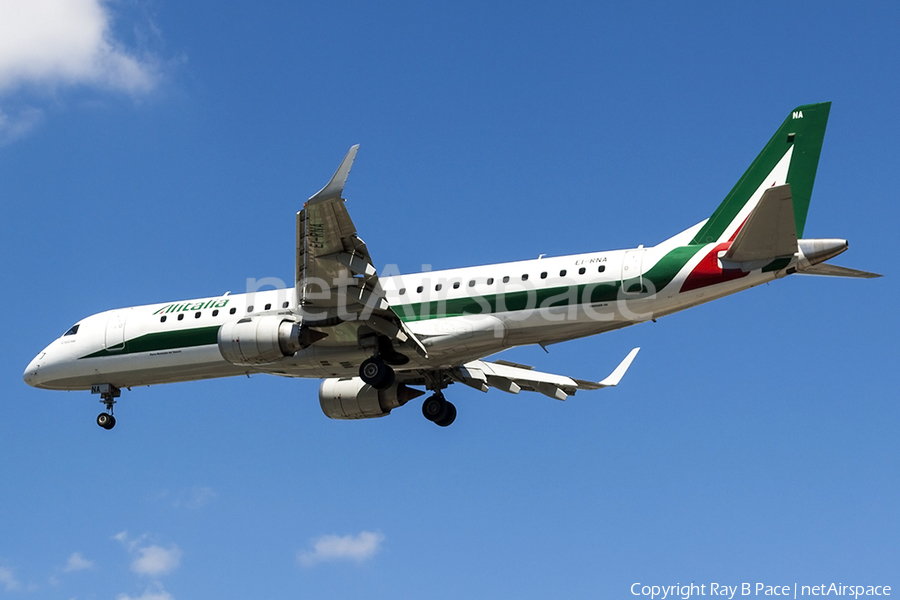 Alitalia CityLiner Embraer ERJ-190LR (ERJ-190-100LR) (EI-RNA) | Photo 250566