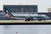 Alitalia CityLiner Embraer ERJ-190LR (ERJ-190-100LR) (EI-RNC) at  London - City, United Kingdom