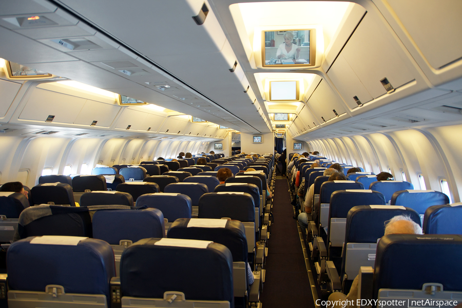 Transaero Airlines Boeing 767-3Q8(ER) (EI-RUZ) | Photo 345750