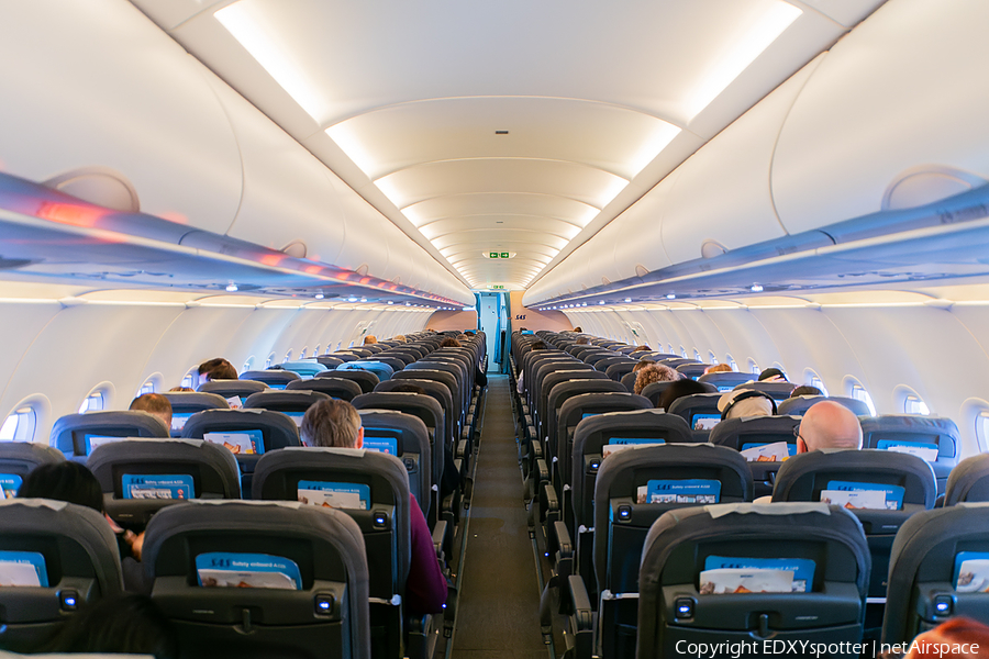 SAS Connect Airbus A320-251N (EI-SCA) | Photo 668367