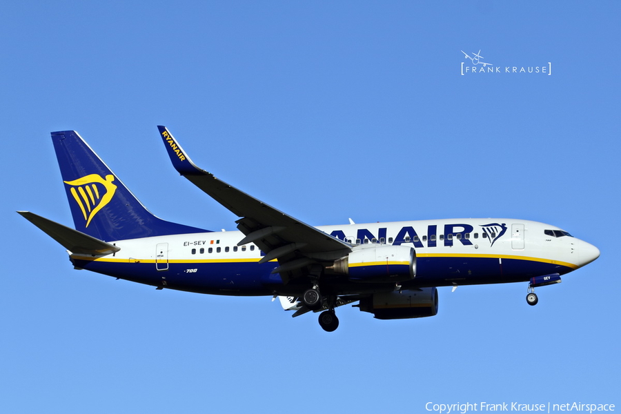 Ryanair Boeing 737-73S (EI-SEV) | Photo 126515