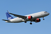 SAS Connect Airbus A320-251N (EI-SID) at  London - Heathrow, United Kingdom