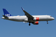 SAS Connect Airbus A320-251N (EI-SIH) at  London - Heathrow, United Kingdom