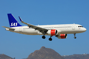 SAS Connect Airbus A320-251N (EI-SIH) at  Tenerife Sur - Reina Sofia, Spain