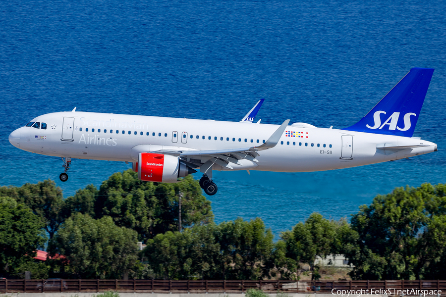 SAS Connect Airbus A320-251N (EI-SII) | Photo 582358