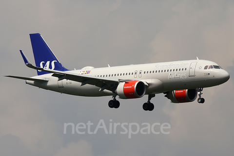 SAS Connect Airbus A320-251N (EI-SII) at  London - Heathrow, United Kingdom