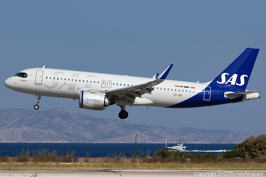 SAS Connect Airbus A320-251N (EI-SIK) | Photo 598292