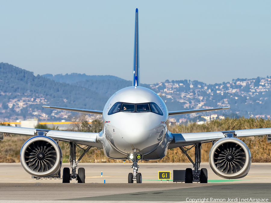 SAS Connect Airbus A320-251N (EI-SIL) | Photo 568157