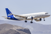 SAS Connect Airbus A320-251N (EI-SIN) at  Gran Canaria, Spain