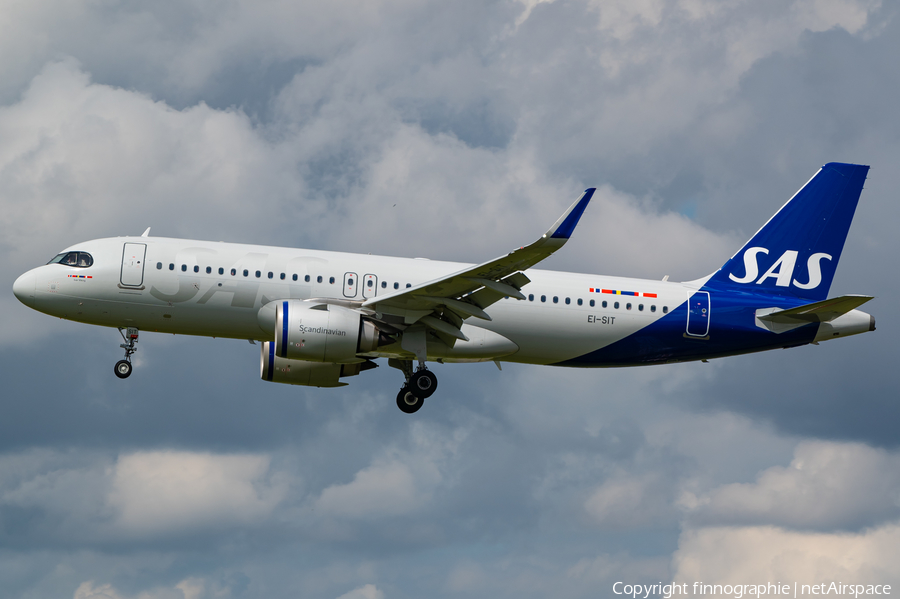 SAS Connect Airbus A320-251N (EI-SIT) | Photo 635013