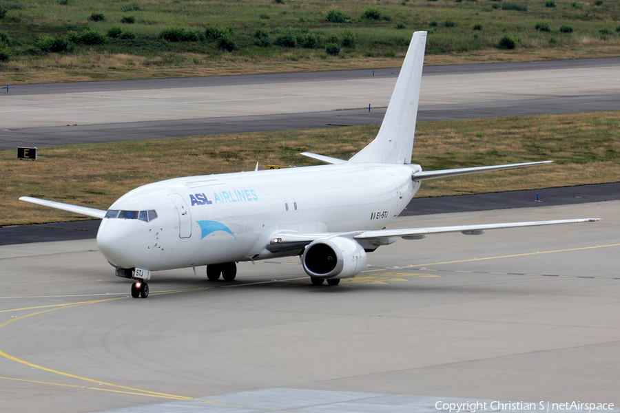 ASL Airlines Ireland Boeing 737-490(SF) (EI-STJ) | Photo 341906