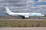 ASL Airlines Ireland Boeing 737-490(SF) (EI-STJ) at  Madrid - Barajas, Spain