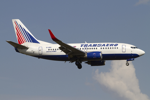 Transaero Airlines Boeing 737-524 (EI-UNG) at  Moscow - Domodedovo, Russia