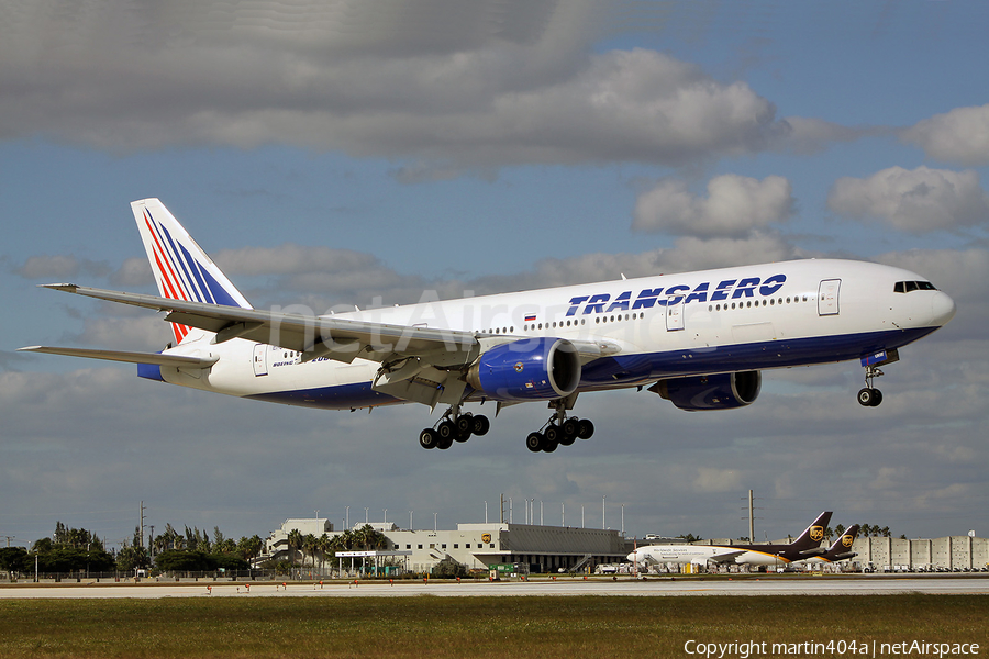 Transaero Airlines Boeing 777-222(ER) (EI-UNW) | Photo 14179