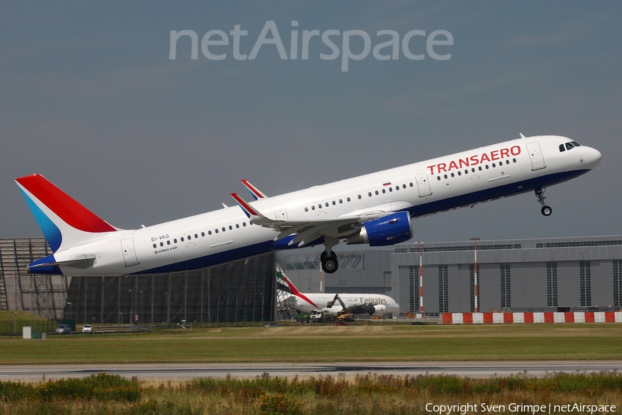 Transaero Airlines Airbus A321-211 (EI-VKO) | Photo 80365