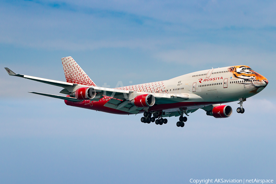 Rossiya - Russian Airlines Boeing 747-446 (EI-XLD) | Photo 379295