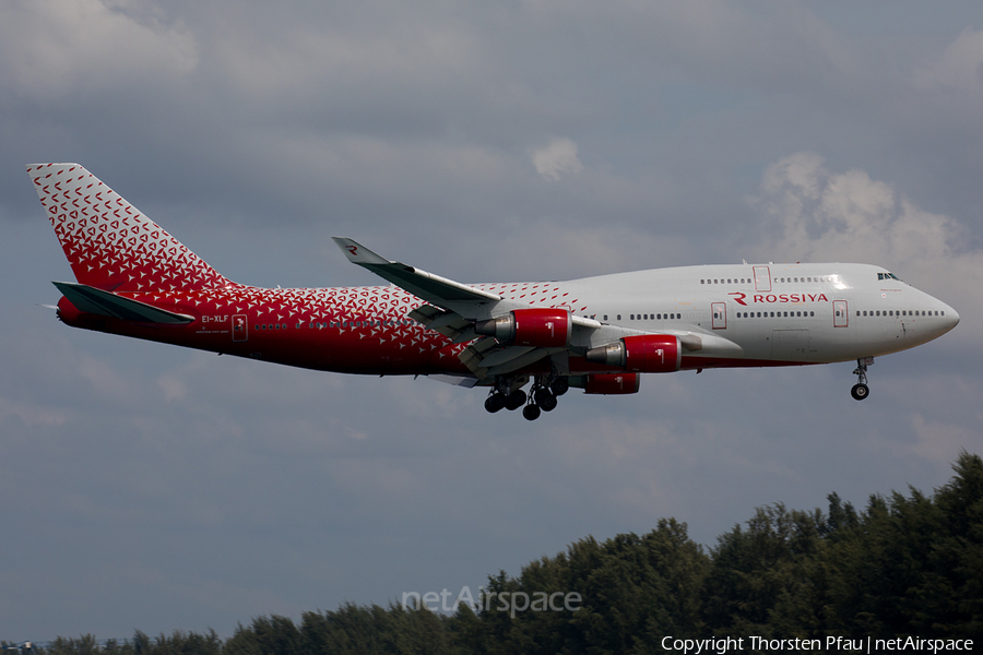 Rossiya - Russian Airlines Boeing 747-446 (EI-XLF) | Photo 132861