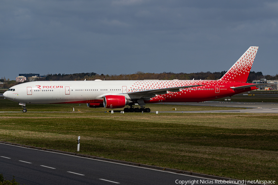 Rossiya - Russian Airlines Boeing 777-312 (EI-XLP) | Photo 443755