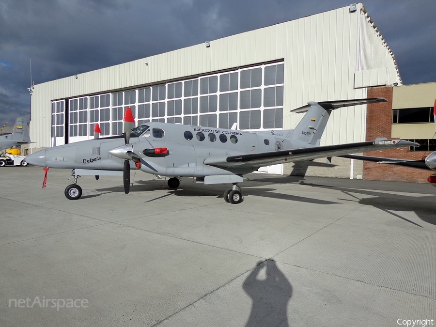 Colombian Army (Ejército Nacional de Colombia) Beech King Air B200 (EJC-1119) | Photo 30616