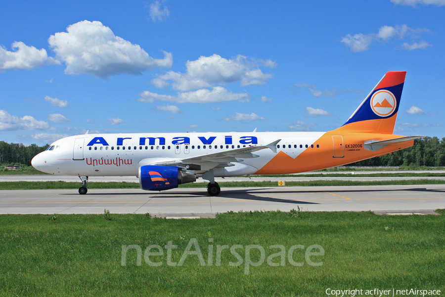 Armavia Airbus A320-214 (EK-32006) | Photo 186369
