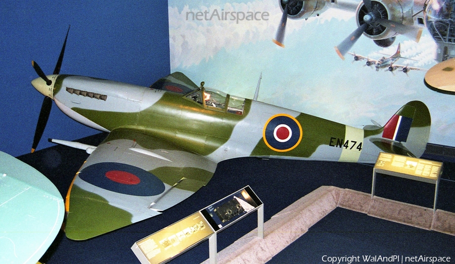 Royal Air Force Supermarine Spitfire HF Mk VIIc (EN474) | Photo 443026
