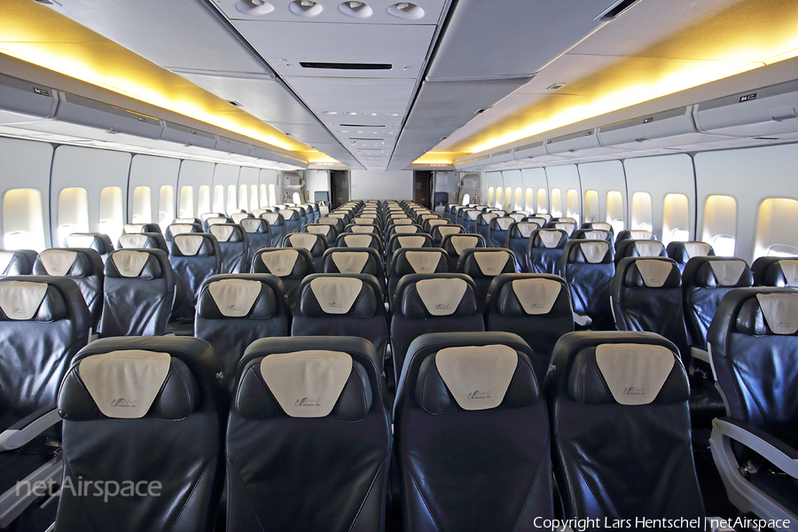 Mahan Air Boeing 747-3B3(M) (EP-MND) | Photo 140340