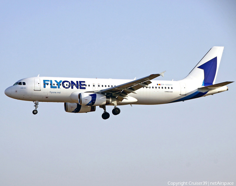 FlyOne Airbus A320-232 (ER-00001) | Photo 241054