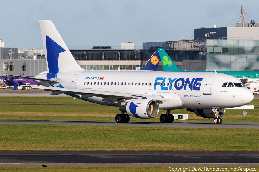FlyOne Airbus A319-112 (ER-00002) | Photo 198415