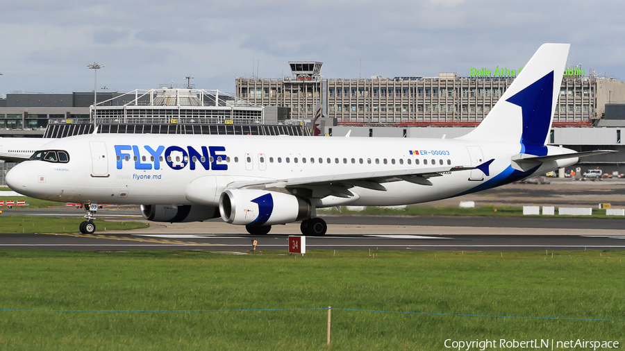 FlyOne Airbus A320-233 (ER-00003) | Photo 590872