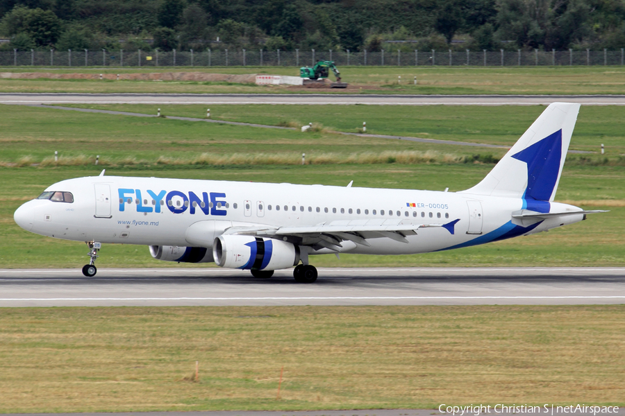 FlyOne Airbus A320-232 (ER-00005) | Photo 518473