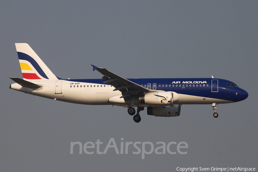 Air Moldova Airbus A320-233 (ER-AXP) | Photo 83315