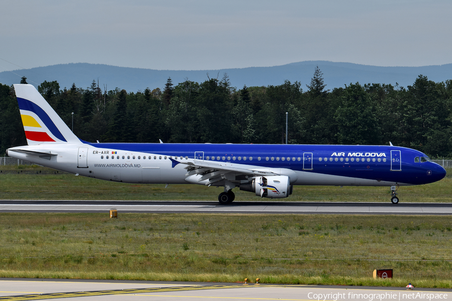 Air Moldova Airbus A321-211 (ER-AXR) | Photo 423019