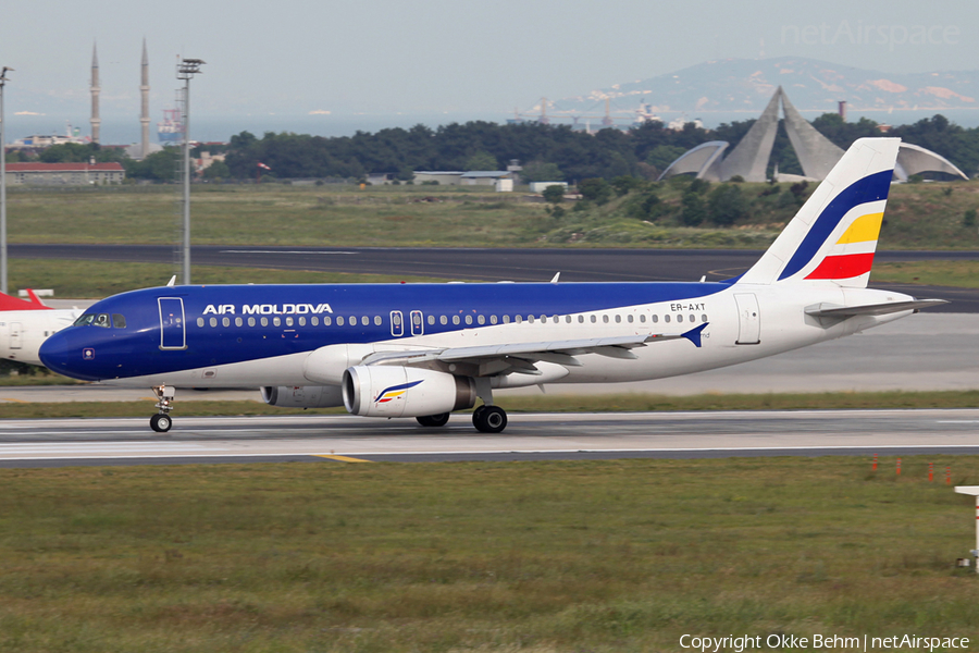 Air Moldova Airbus A320-231 (ER-AXT) | Photo 57694