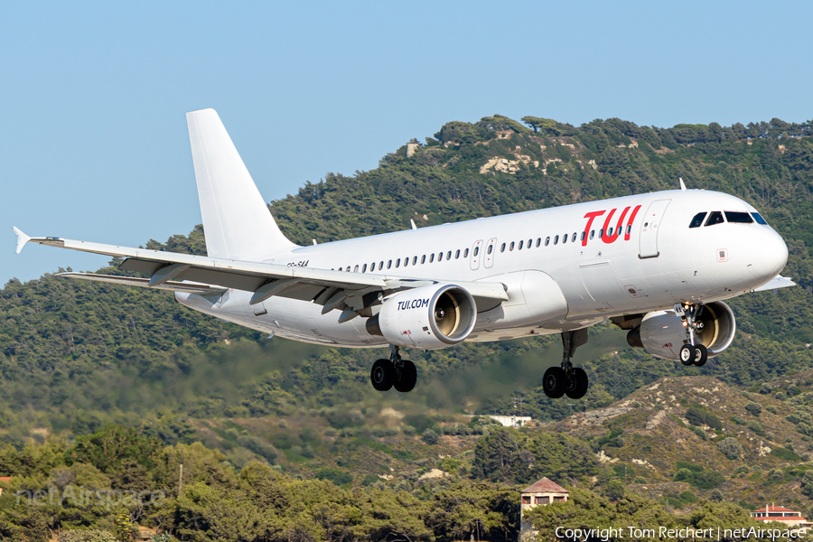 TUI Airways (SmartLynx Airlines Estonia) Airbus A320-214 (ES-SAA) | Photo 523039