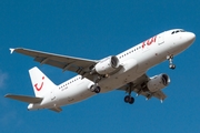 TUI Airlines Belgium (SmartLynx Airlines Estonia) Airbus A320-214 (ES-SAK) at  Gran Canaria, Spain