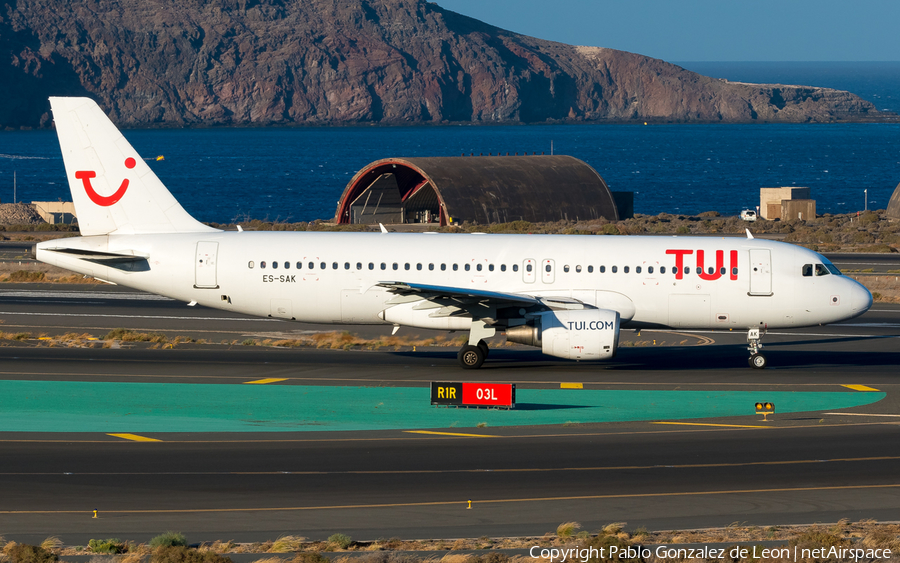 TUI Airlines Belgium (SmartLynx Airlines Estonia) Airbus A320-214 (ES-SAK) | Photo 344325