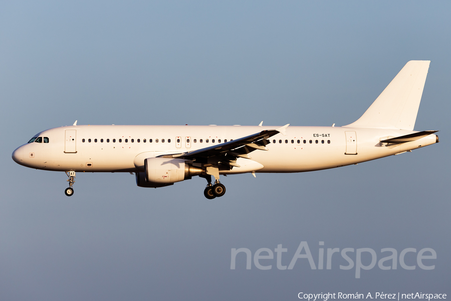 SmartLynx Airlines Estonia Airbus A320-214 (ES-SAT) | Photo 413893