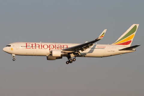 Ethiopian Airlines Boeing 767-360(ER) (ET-ALJ) at  Rome - Fiumicino (Leonardo DaVinci), Italy