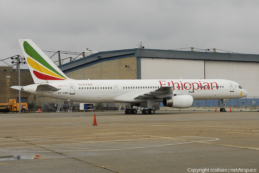 Ethiopian Airlines Boeing 757-28A (ET-AMK) | Photo 12616