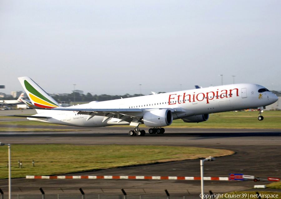 Ethiopian Airlines Boeing 737-8HO (ET-AOA) | Photo 220098