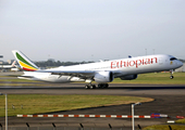 Ethiopian Airlines Boeing 737-8HO (ET-AOA) at  London - Heathrow, United Kingdom