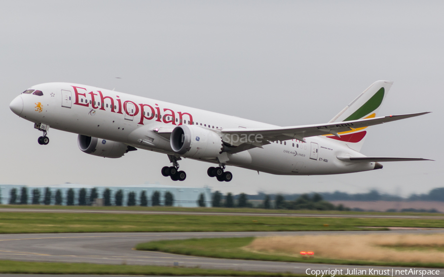 Ethiopian Airlines Boeing 787-8 Dreamliner (ET-AOU) | Photo 116025