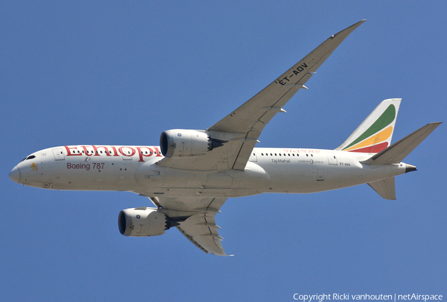 Ethiopian Airlines Boeing 787-8 Dreamliner (ET-AOV) | Photo 384164
