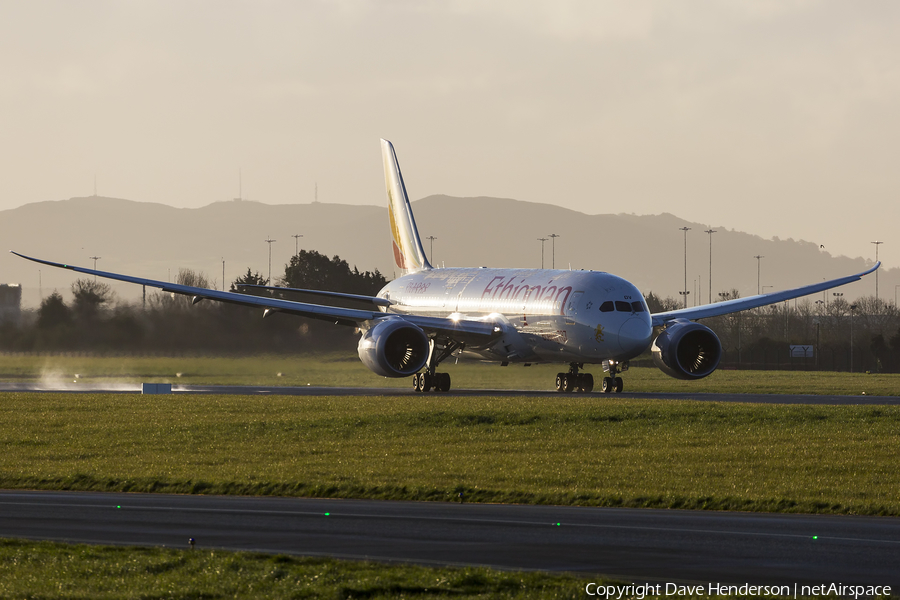 Ethiopian Airlines Boeing 787-8 Dreamliner (ET-AOV) | Photo 106059