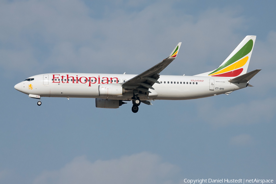 Ethiopian Airlines Boeing 737-860 (ET-APO) | Photo 529778