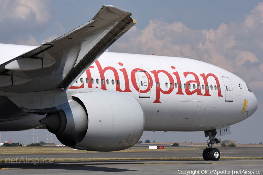 Ethiopian Airlines Boeing 777-36N(ER) (ET-APY) | Photo 383676