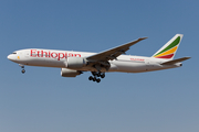 Ethiopian Airlines Boeing 777-260(LR) (ET-AQL) at  Johannesburg - O.R.Tambo International, South Africa